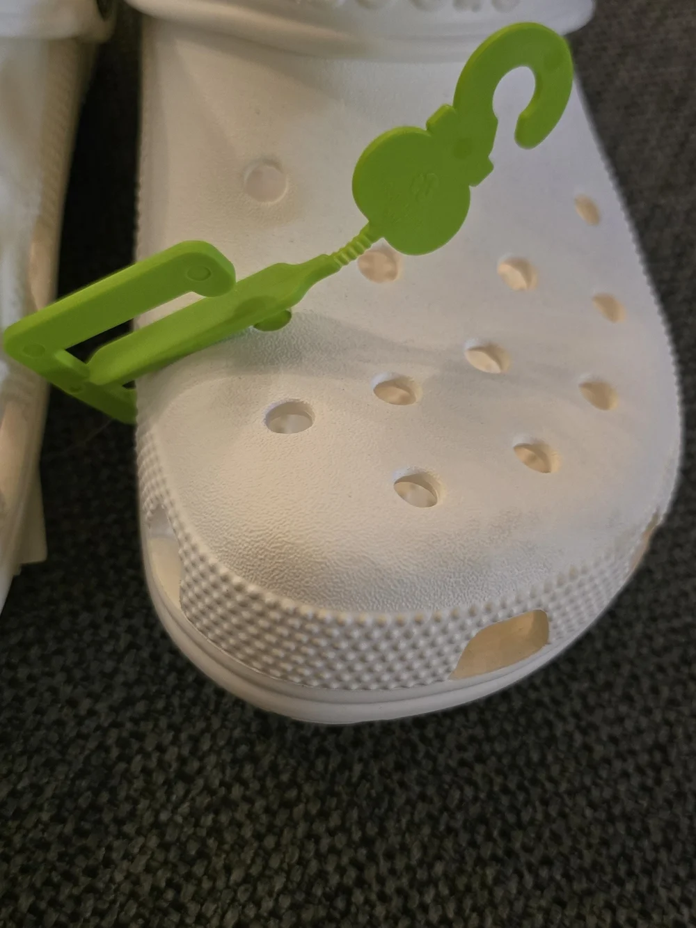 CROCS White Classic Unisex Clog